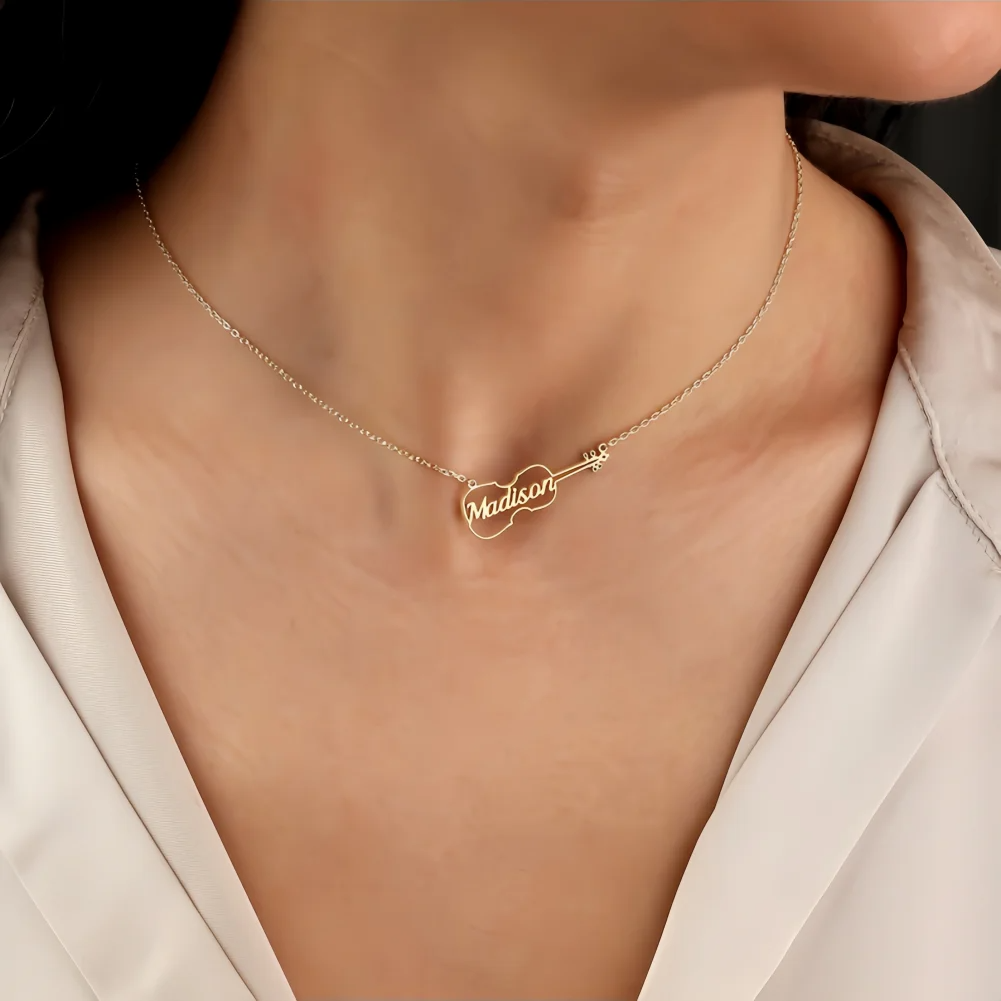 Personalized Violin Necklace C - Musical Instrument And Name のレビューと価格